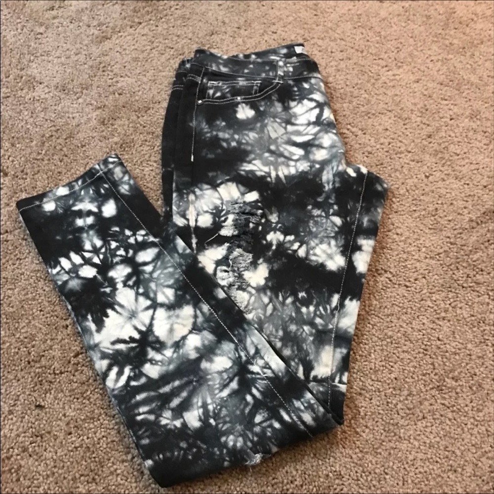 Skinny jeans